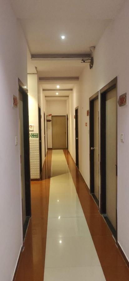 Kailash Park Boutique Rooms Mumbai Exterior photo