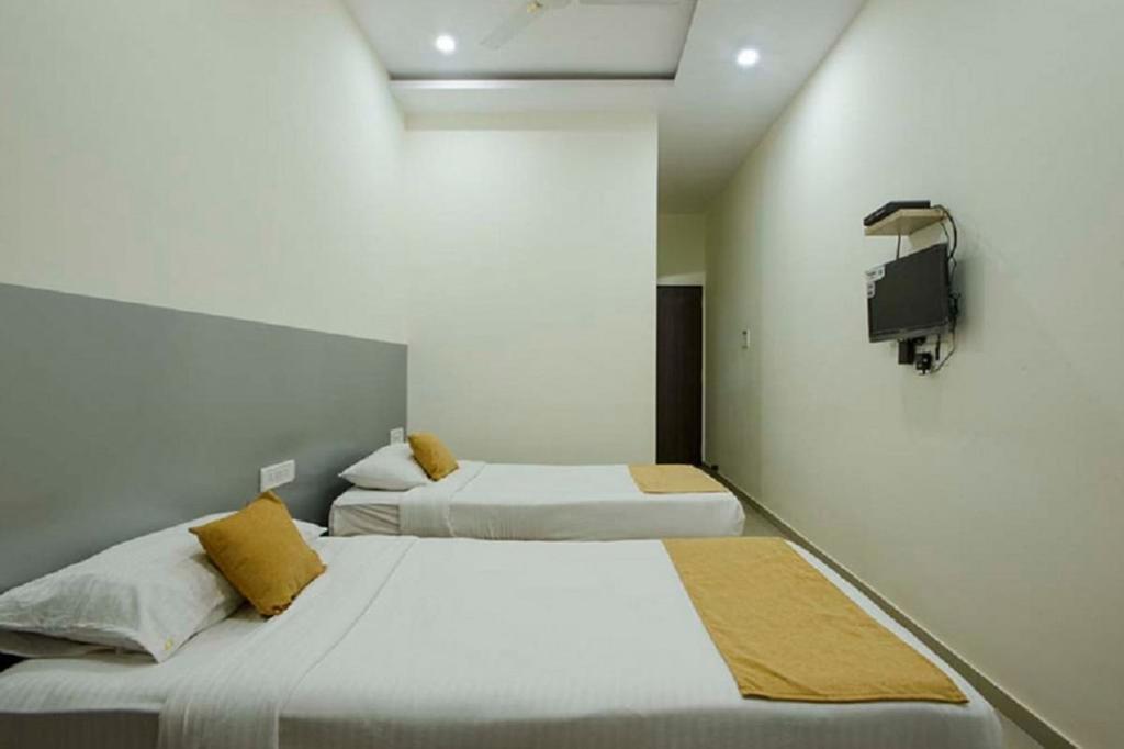 Kailash Park Boutique Rooms Mumbai Exterior photo